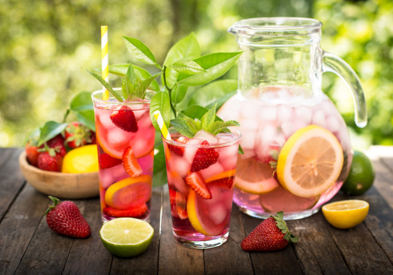 9 Fun New Ways to Enjoy Your Lemonade On The Table