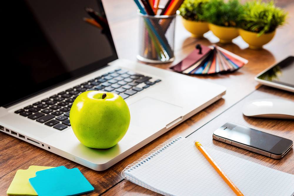 creating-a-healthy-work-environment-on-the-table